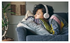SONY WHCH520L.CE7 Bluetooth kék fejhallgató Audio-Video / Hifi / Multimédia - Fül és Fejhallgatók - Fejhallgató - 462310