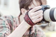 Spider Holster SpiderLight Handstrap (SP980) - piros Fotó-Videó kiegészítők - Fotó-videó táska / tok - Nyak-, vállpánt, csuklószíj - 349706