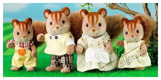 Sylvanian Families Erdei m&oacute;kus csal&aacute;d H&aacute;ztart&aacute;s / Otthon / K&uuml;lt&eacute;r - J&aacute;t&eacute;k / Sport - J&aacute;t&eacute;kfigura - 532280