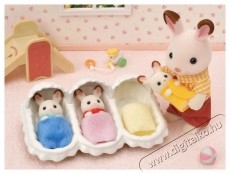 Sylvanian Families Gondoz&oacute;k&eacute;szlet h&aacute;rmas ikrekhez H&aacute;ztart&aacute;s / Otthon / K&uuml;lt&eacute;r - J&aacute;t&eacute;k / Sport - J&aacute;t&eacute;kfigura - 532277