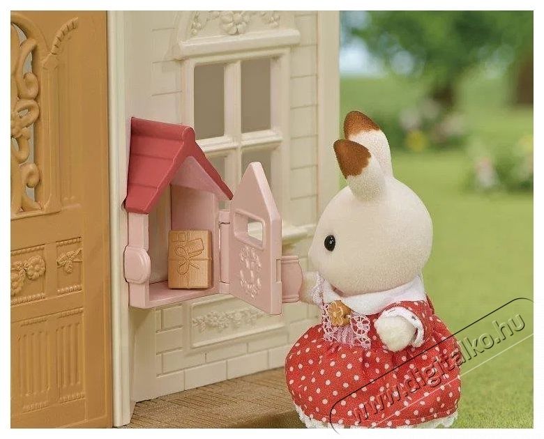 Sylvanian Families Alaph&aacute;z piros tetővel &uacute;j H&aacute;ztart&aacute;s / Otthon / K&uuml;lt&eacute;r - J&aacute;t&eacute;k / Sport - J&aacute;t&eacute;kfigura - 532270