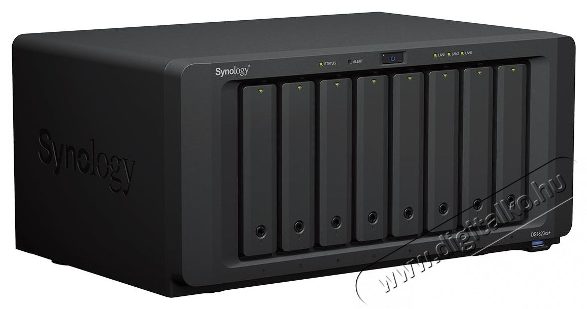 Synology DS1823xs+ NAS Iroda &eacute;s sz&aacute;m&iacute;t&aacute;stechnika - Adatt&aacute;rol&oacute; / merevlemez - Kieg&eacute;sz&iacute;tő - 532697