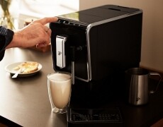 Tchibo Esperto Latte automata kávéfőző Konyhai termékek - Kávéfőző / kávéörlő / kiegészítő - Automata kávéfőző - 361439