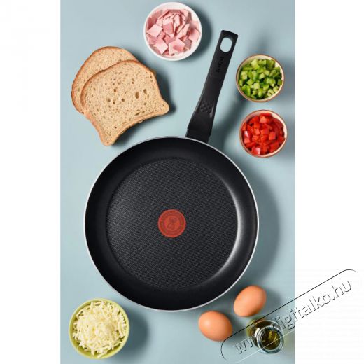 Tefal B5560553 Simple Cook serpenyő - 26 cm Konyhai termékek - Edény - Serpenyő - 372195