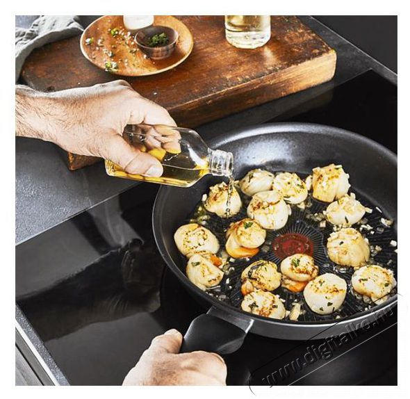 Tefal G2550472 Unlimited serpenyő 24cm Konyhai term&eacute;kek - Ed&eacute;ny - Serpenyő - 379156