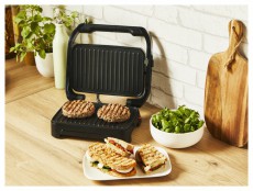 Tefal GC270D10 Inicio Compact szürke-fekete kontaktgrill Konyhai termékek - Konyhai kisgép (sütés / főzés / hűtés / ételkészítés) - Kontakt grill sütő / sütőlap - 501363