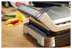 Tefal GC774D30 OptiGrill 4 az 1-ben tepsivel Konyhai term&eacute;kek - Konyhai kisg&eacute;p (s&uuml;t&eacute;s / főz&eacute;s / hűt&eacute;s / &eacute;telk&eacute;sz&iacute;t&eacute;s) - Kontakt grill s&uuml;tő / s&uuml;tőlap - 520879