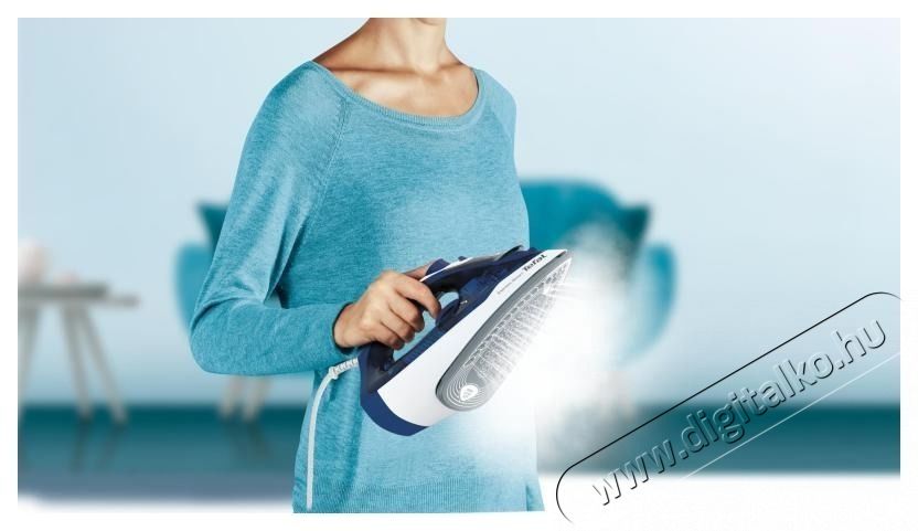 Tefal Express Steam Gőz&ouml;lős Vasal&oacute;, 2400 W, Gőzsug&aacute;r 180 g/Perc, V&aacute;ltoztathat&oacute; Gőz 0-40 g/Perc, 270 ml, V&iacute;zkőmentes&iacute;tő Funkci&oacute;, Feh&eacute;r/K&eacute;k H&aacute;ztart&aacute;s / Otthon / K&uuml;lt&eacute;r - Vasal&oacute; - Vasal&oacute; - 533793