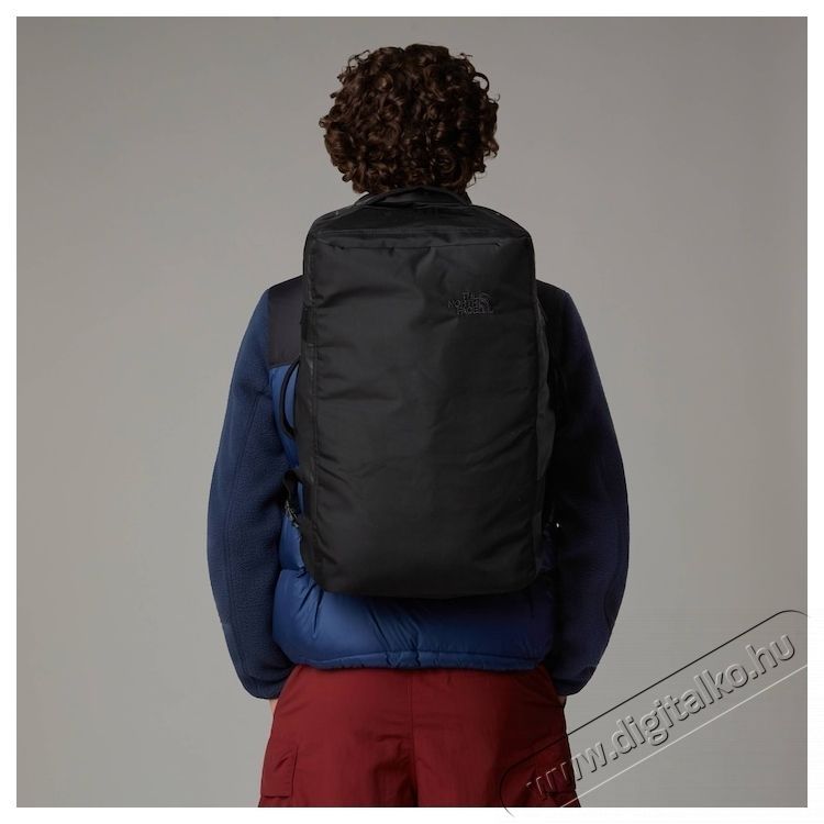 The North Face Base Camp Voyager Duffel 42l utaz&oacute;t&aacute;ska, fekete H&aacute;ztart&aacute;s / Otthon / K&uuml;lt&eacute;r - J&aacute;t&eacute;k / Sport - Kieg&eacute;sz&iacute;tő - 533867