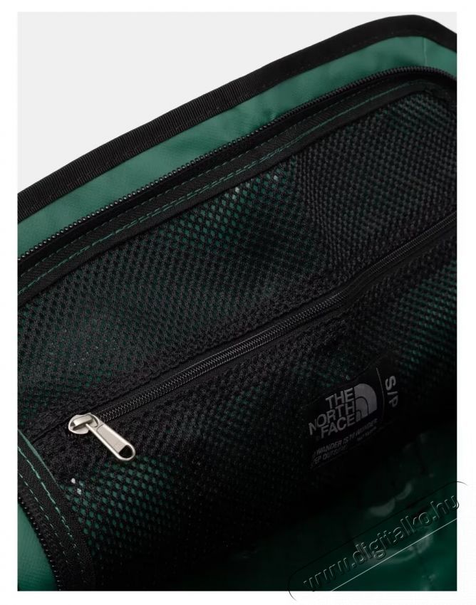 The North Face Base Camp Duffel S sportt&aacute;ska, z&ouml;ld Fot&oacute;-Vide&oacute; kieg&eacute;sz&iacute;tők - Fot&oacute;-vide&oacute; t&aacute;ska / tok - K&eacute;zi &eacute;s v&aacute;llt&aacute;ska - 537499