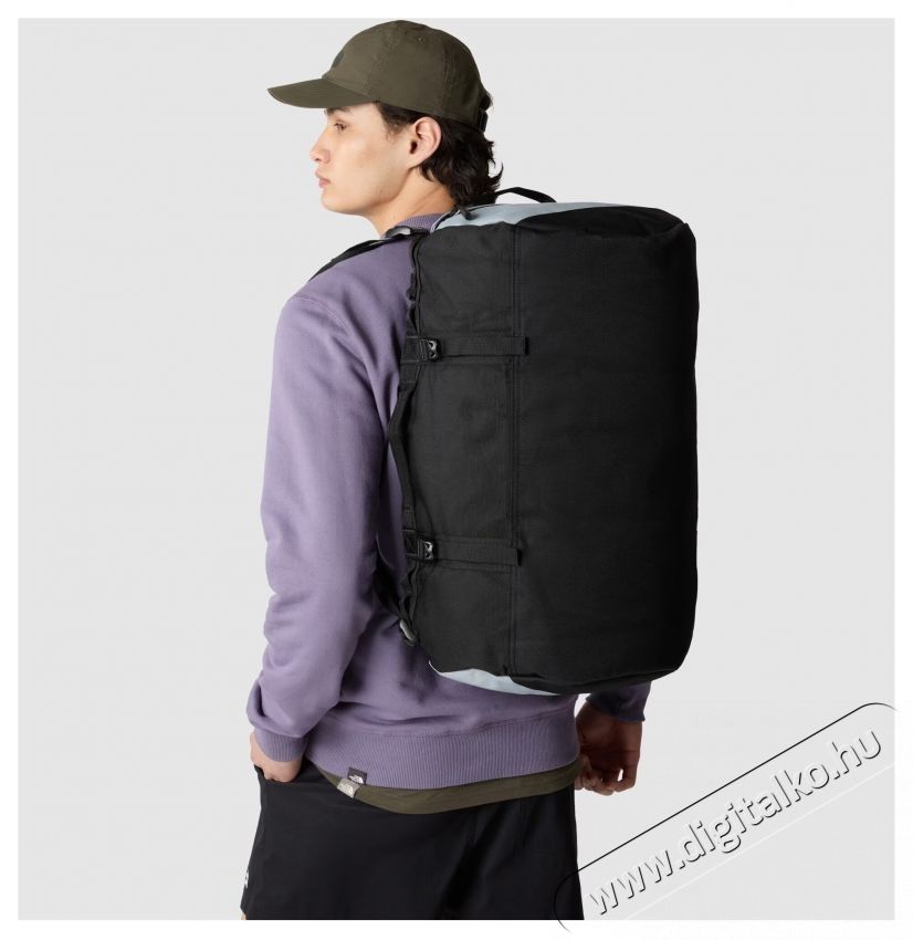 The North Face Gilman Duffel Sportt&aacute;ska, S-es m&eacute;retű, fekete Fot&oacute;-Vide&oacute; kieg&eacute;sz&iacute;tők - Fot&oacute;-vide&oacute; t&aacute;ska / tok - K&eacute;zi &eacute;s v&aacute;llt&aacute;ska - 537501