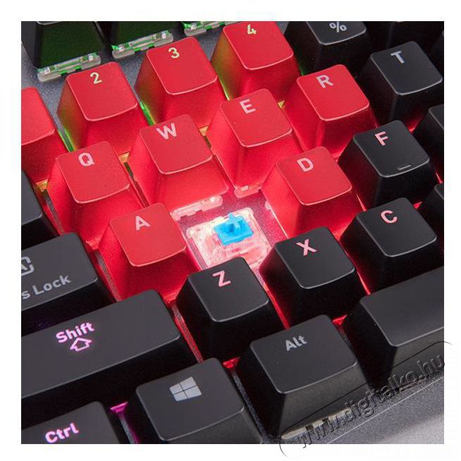 Thermaltake Ttesports Level 20 RGB Titanium (blue switch) US USB gamer billentyűzet Iroda és számítástechnika - Billentyűzet / billentyűzet szett - Vezetékes - 380392