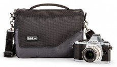 ThinkTank Mirrorless Mover 20 válltáska - fekete/szénszürke Fotó-Videó kiegészítők - Fotó-videó táska / tok - Kézi és válltáska - 303920