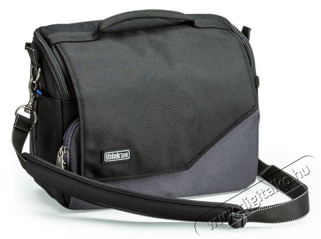 ThinkTank Mirrorless Mover 30i válltáska - fekete/szénszürke Fotó-Videó kiegészítők - Fotó-videó táska / tok - Kézi és válltáska - 303924