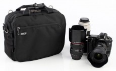 ThinkTank Urban Disguise 40 V2.0 válltáska Fotó-Videó kiegészítők - Fotó-videó táska / tok - Kézi és válltáska - 304134