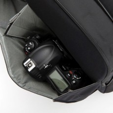 ThinkTank Urban Disguise 60 Classic (V3.0) válltáska Fotó-Videó kiegészítők - Fotó-videó táska / tok - Kézi és válltáska - 304139