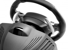 Thrustmaster Ferrari 458 Italian Edition PC/Xbox One kormány (4460104) Iroda és számítástechnika - Számítógép tartozék - PC kontroller - 325056