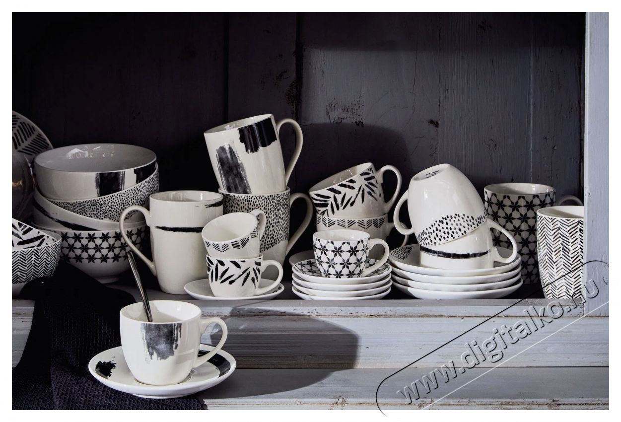 Tognana IRIS ZENITH te&aacute;scs&eacute;szek&eacute;szlet cs&eacute;szealjakkal, 6 db, 200 ml Konyhai term&eacute;kek - K&aacute;v&eacute;főző / k&aacute;v&eacute;&ouml;rlő / kieg&eacute;sz&iacute;tő - K&aacute;v&eacute;s poh&aacute;r / cs&eacute;sze - 503849