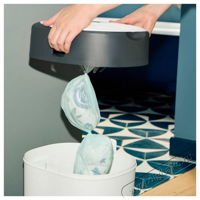 Tommee Tippee Twist & Click ut&aacute;nt&ouml;ltő kazetta, 3 db Sz&eacute;ps&eacute;g&aacute;pol&aacute;s / Eg&eacute;szs&eacute;g - Baba mama term&eacute;k - Egy&eacute;b baba mama term&eacute;k - 521023