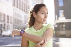 TomTom 1RR0.001.01 Runner sport óra - sötétpink Háztartás / Otthon / Kültér - Óra - Sport / pulzusmérő óra - 308444