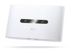 TP-LINK M7300 LTE-k&eacute;pes Mobil Wi-Fi Mem&oacute;ria k&aacute;rtya / Pendrive - Wifis mobil adatt&aacute;rol&oacute; - 333522