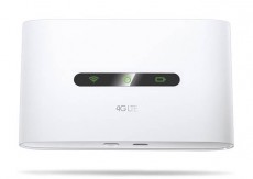 TP-LINK M7300 LTE-k&eacute;pes Mobil Wi-Fi Mem&oacute;ria k&aacute;rtya / Pendrive - Wifis mobil adatt&aacute;rol&oacute; - 333522