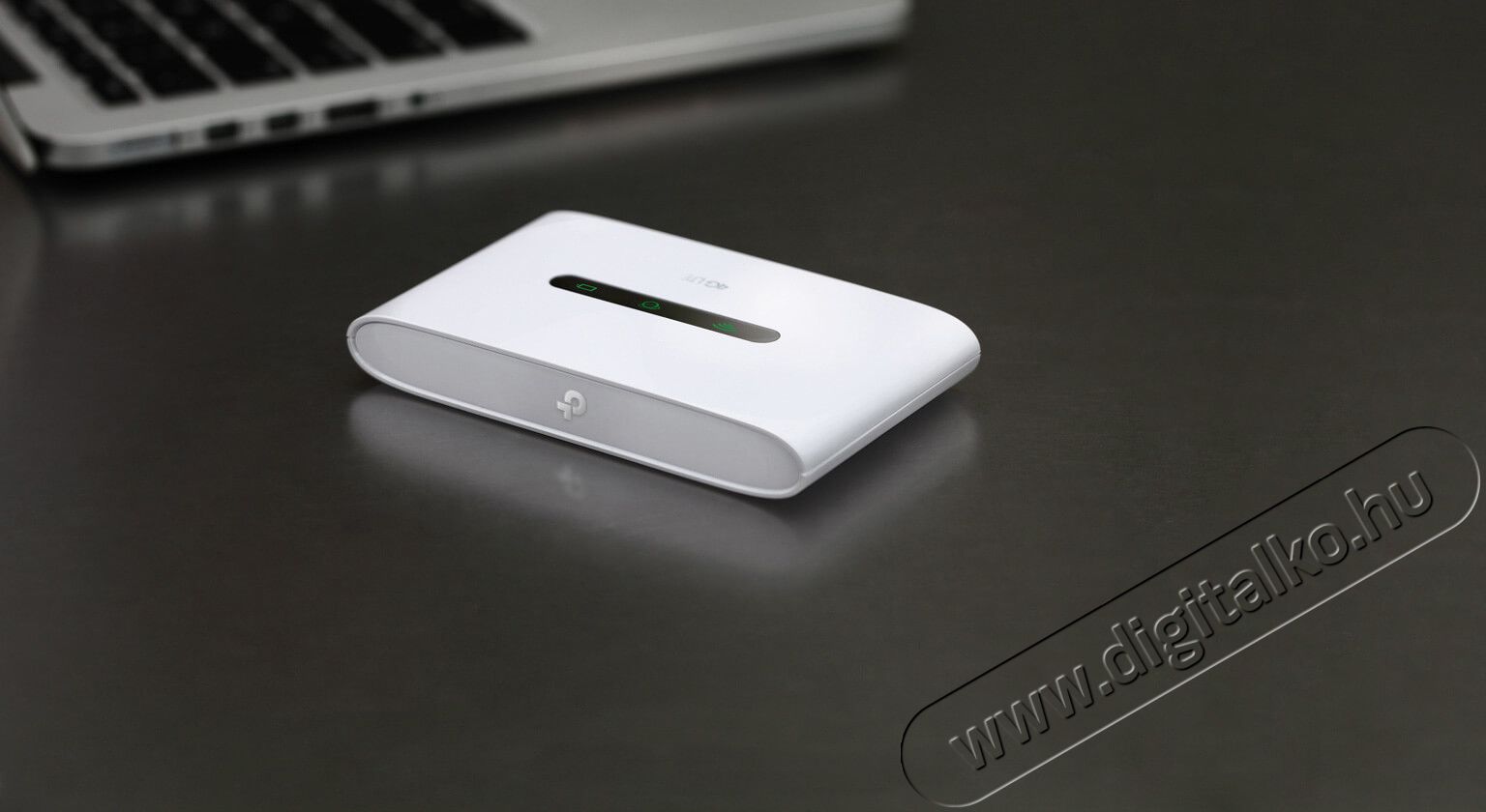 TP-LINK M7300 LTE-k&eacute;pes Mobil Wi-Fi Mem&oacute;ria k&aacute;rtya / Pendrive - Wifis mobil adatt&aacute;rol&oacute; - 333522