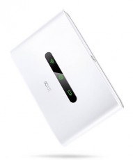 TP-LINK M7300 LTE-k&eacute;pes Mobil Wi-Fi Mem&oacute;ria k&aacute;rtya / Pendrive - Wifis mobil adatt&aacute;rol&oacute; - 333522