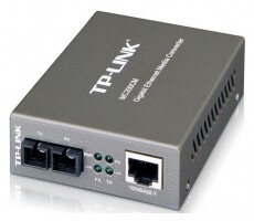 TP-LINK MC200CM Gigabites Múltimódú média konverter Iroda és számítástechnika - Hálózat - Hálózati kiegészítő - 319098