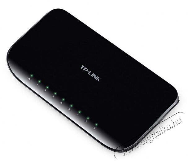 TP-LINK TL-SG1008D 8port 10/100/1000Mbps LAN nem menedzselhető asztali Switch Iroda és számítástechnika - Hálózat - Switch - 313235