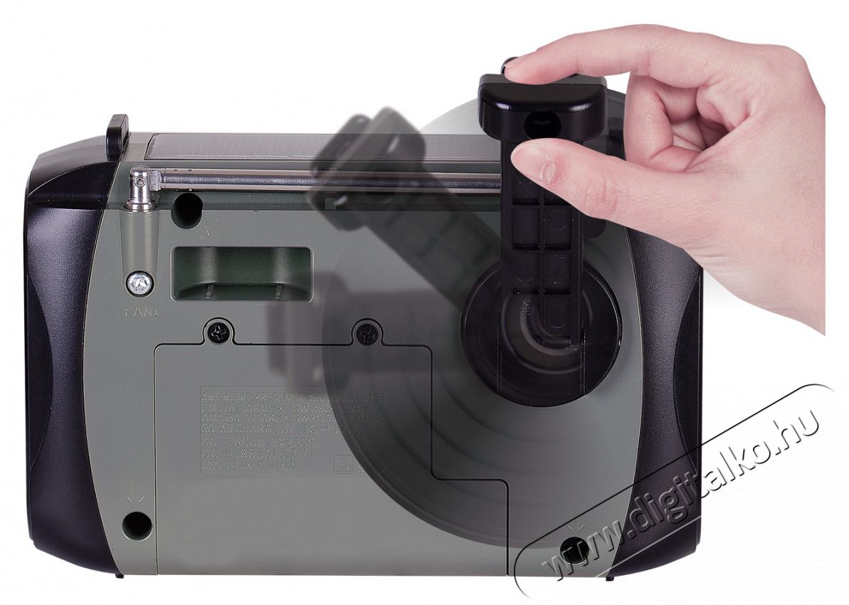 Trevi RA 7F30 BT FM/USB/microSD/Bluetooth napelemes,l&aacute;mp&aacute;s,dinam&oacute;s sz&uuml;rke r&aacute;di&oacute; Audio-Video / Hifi / Multim&eacute;dia - Hordozhat&oacute;, vezet&eacute;k n&eacute;lk&uuml;li / bluetooth hangsug&aacute;rz&oacute; - Hordozhat&oacute;, vezet&eacute;k n&eacute;lk&uuml;li / bluetooth hangsug&aacute;rz&oacute; - 507971