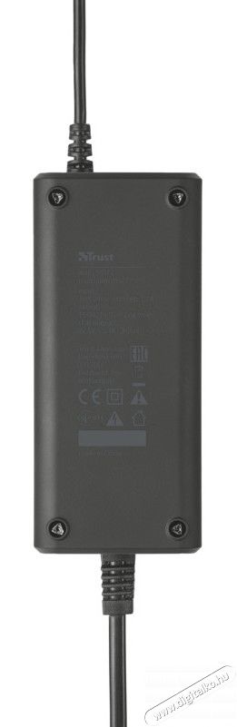 Trust 70W notebook adapter 2 USB porttal (20877) Iroda és számítástechnika - Notebook kiegészítő - Notebook töltő / hálózati adapter - 316941