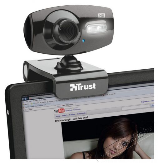 Trust eLight Full HD webkamera (17676) Iroda és számítástechnika - Webkamera - 321863