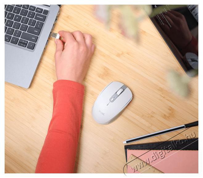 Trust Ozaa Compact vezet&eacute;k n&eacute;lk&uuml;li feh&eacute;r eg&eacute;r Iroda &eacute;s sz&aacute;m&iacute;t&aacute;stechnika - Eg&eacute;r - Vezet&eacute;k n&eacute;lk&uuml;li eg&eacute;r - 513374