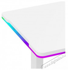 ULTRADESK Iron - feh&eacute;r Iroda &eacute;s sz&aacute;m&iacute;t&aacute;stechnika - Egy&eacute;b sz&aacute;m&iacute;t&aacute;stechnikai term&eacute;k - 530802