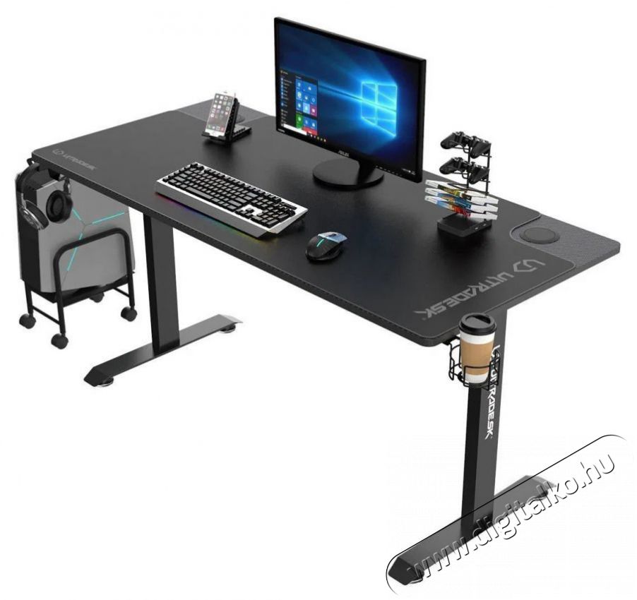 ULTRADESK Momentum Black Iroda &eacute;s sz&aacute;m&iacute;t&aacute;stechnika - Egy&eacute;b sz&aacute;m&iacute;t&aacute;stechnikai term&eacute;k - 530751