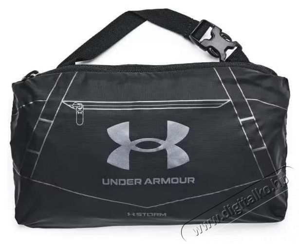 Under Armour Undeniable 5.0 XS sportt&aacute;ska, Fekete Fot&oacute;-Vide&oacute; kieg&eacute;sz&iacute;tők - Fot&oacute;-vide&oacute; t&aacute;ska / tok - K&eacute;zi &eacute;s v&aacute;llt&aacute;ska - 533985