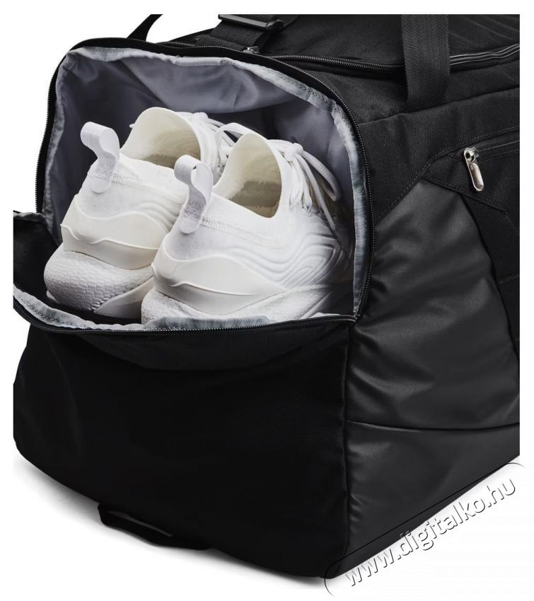 Under Armour Undeniable, sportt&aacute;ska 5 l, uniszex, fekete Fot&oacute;-Vide&oacute; kieg&eacute;sz&iacute;tők - Fot&oacute;-vide&oacute; t&aacute;ska / tok - K&eacute;zi &eacute;s v&aacute;llt&aacute;ska - 533982