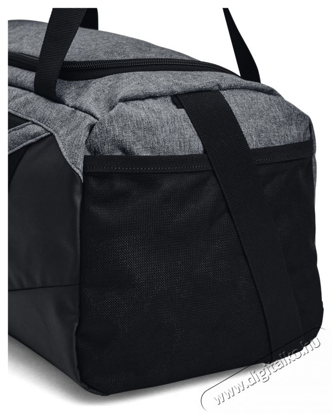 Under Armour Bag UA Undeniable 5.0 Duffle XSUnisex, Pitch Grey Medium Heather / fekete, OSFM H&aacute;ztart&aacute;s / Otthon / K&uuml;lt&eacute;r - J&aacute;t&eacute;k / Sport - Kieg&eacute;sz&iacute;tő - 533981