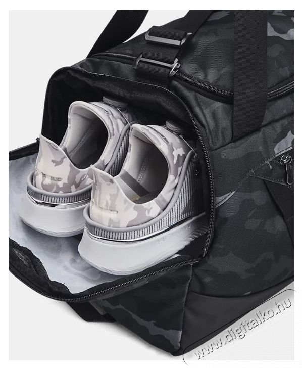 Under Armour Undeniable 5.0 M sportt&aacute;ska, fekete/terepsz&iacute;nű H&aacute;ztart&aacute;s / Otthon / K&uuml;lt&eacute;r - J&aacute;t&eacute;k / Sport - Kieg&eacute;sz&iacute;tő - 533979