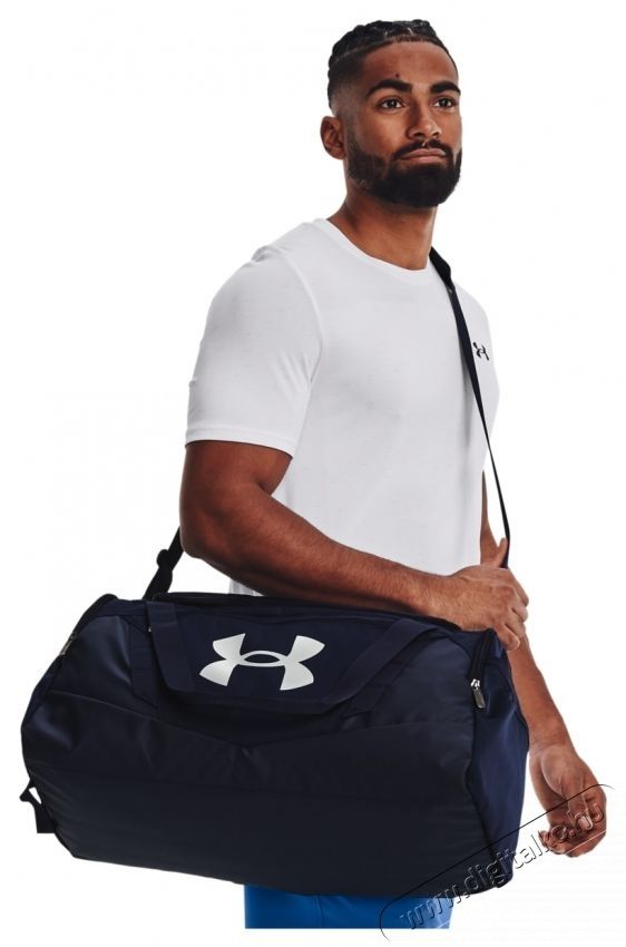 Under Armour Undeniable 5.0 SM t&aacute;ska, uniszex, s&ouml;t&eacute;tk&eacute;k, 47,5/55x25x24 cm H&aacute;ztart&aacute;s / Otthon / K&uuml;lt&eacute;r - J&aacute;t&eacute;k / Sport - Kieg&eacute;sz&iacute;tő - 533978