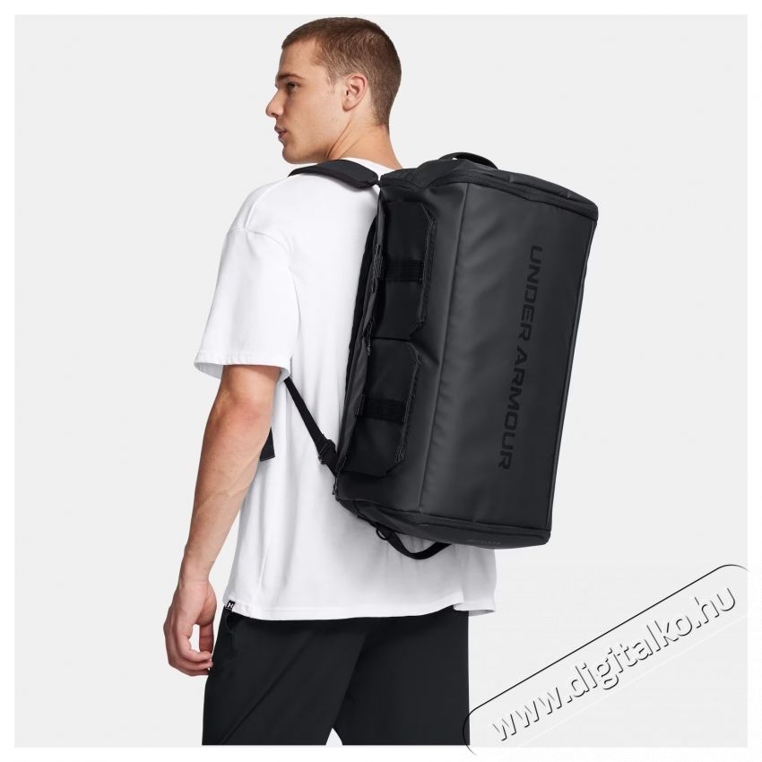 Under Armor Triumph Duffle sportt&aacute;ska, fekete H&aacute;ztart&aacute;s / Otthon / K&uuml;lt&eacute;r - J&aacute;t&eacute;k / Sport - Kieg&eacute;sz&iacute;tő - 535833