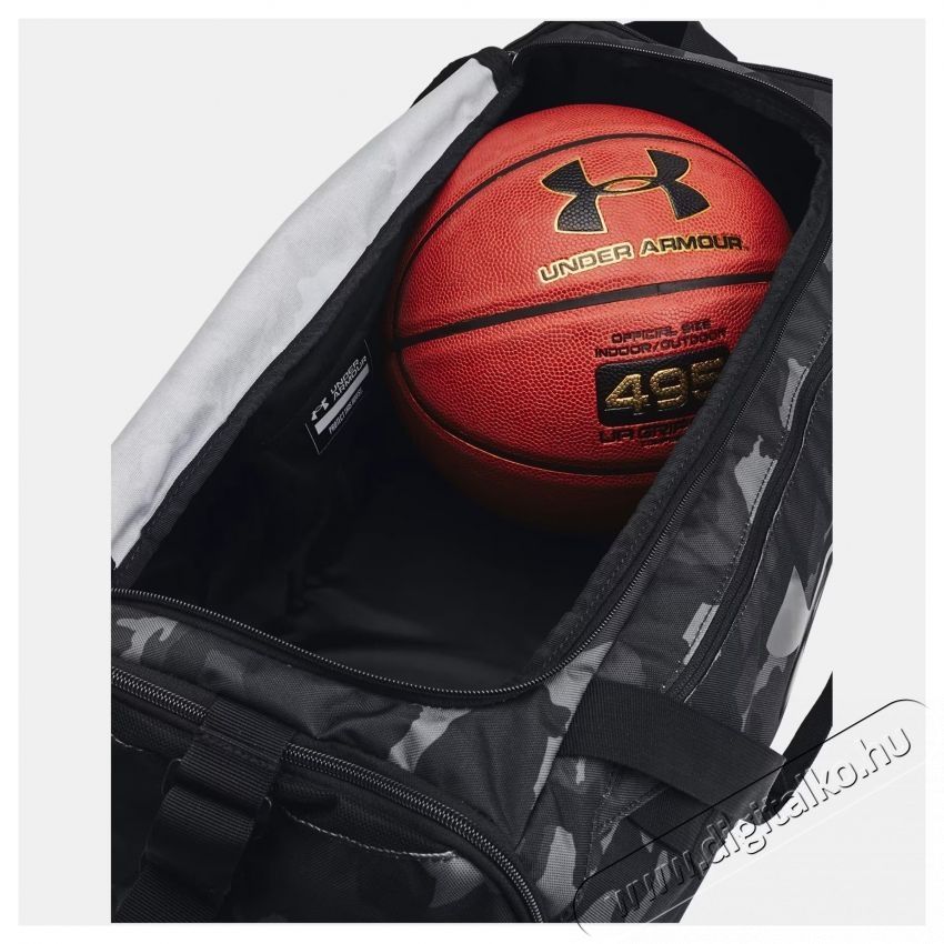 Under Armour Undeniable 5.0 S sportt&aacute;ska, fekete/terepsz&iacute;nű H&aacute;ztart&aacute;s / Otthon / K&uuml;lt&eacute;r - J&aacute;t&eacute;k / Sport - Kieg&eacute;sz&iacute;tő - 537534