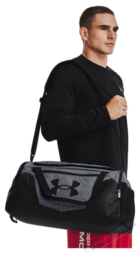 Under Armour Undeniable 5.0 S t&aacute;ska, uniszex, vil&aacute;gossz&uuml;rke H&aacute;ztart&aacute;s / Otthon / K&uuml;lt&eacute;r - J&aacute;t&eacute;k / Sport - Kieg&eacute;sz&iacute;tő - 537535
