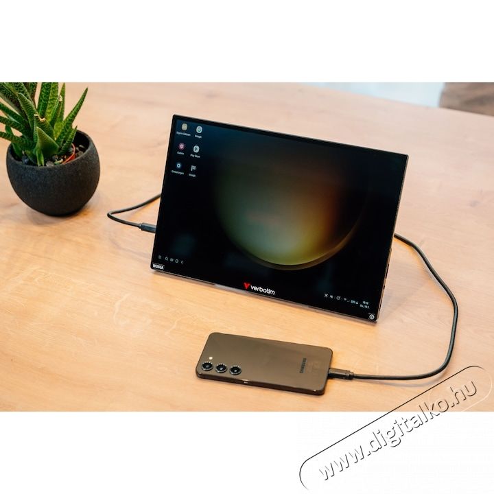 VERBATIM 32087 hordozhat&oacute; &eacute;rintők&eacute;pernyős monitor, 13,3 , WUXGA (1920x1200), IPS, 6 ms GtG, HDR Iroda &eacute;s sz&aacute;m&iacute;t&aacute;stechnika - Monitor - &Eacute;rintők&eacute;pernyős monitor - 533995