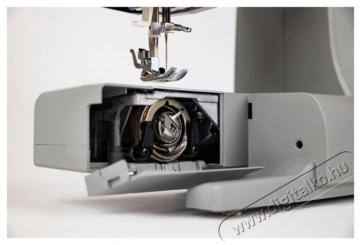 Veritas Power Stitch PRO varr&oacute;g&eacute;p H&aacute;ztart&aacute;s / Otthon / K&uuml;lt&eacute;r - Varr&oacute;g&eacute;p - 526561