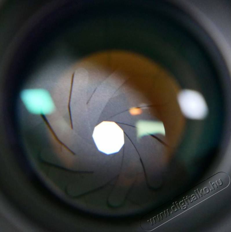 Viltrox PFU RBMH 85mm f/1.8 manuális objektív - Sony FE Fotó-Videó kiegészítők - Objektív - Fix fókuszú objektív - 350987