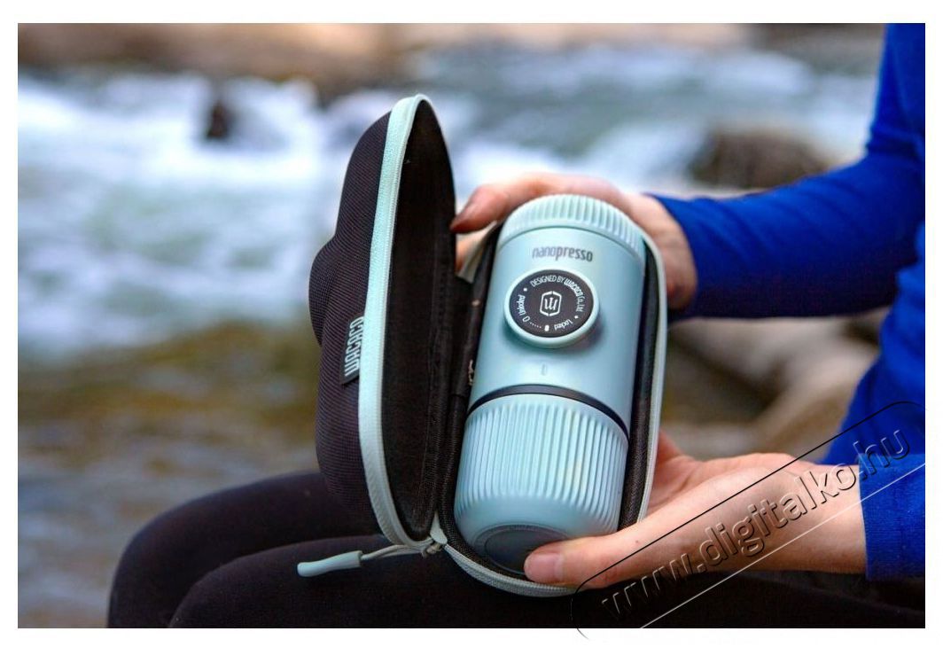 WACACO Nanopresso Arctic Blue tokkal Konyhai term&eacute;kek - K&aacute;v&eacute;főző / k&aacute;v&eacute;&ouml;rlő / kieg&eacute;sz&iacute;tő - Pressz&oacute; k&aacute;v&eacute;főző - 512900