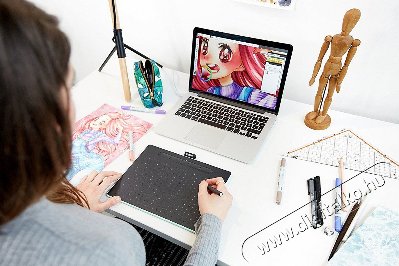 Wacom Intuos M Bluetooth North digitális rajztábla (CTL-6100WLK-N) - fekete Iroda és számítástechnika - Digitalizáló eszköz - Digitalizáló tábla - 337695