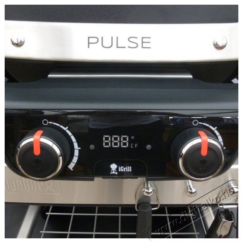 WEBER PULSE 2000 elektromos grill kocsival, fekete Konyhai term&eacute;kek - S&uuml;tő-főzőlap, tűzhely (szabadon&aacute;ll&oacute;) - Mini s&uuml;tő / mini grill / mini konyha - 520351